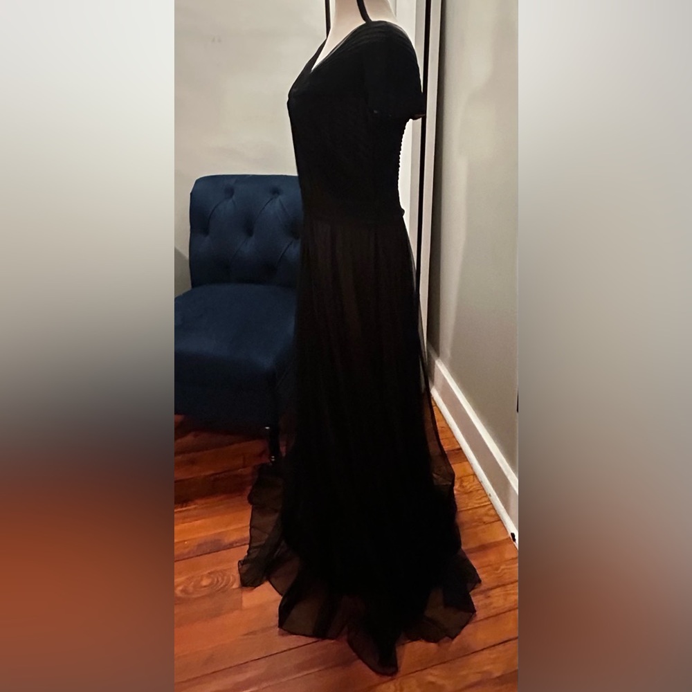 Todasji Shoji Evening Gown Size 8 - Picture 7 of 14